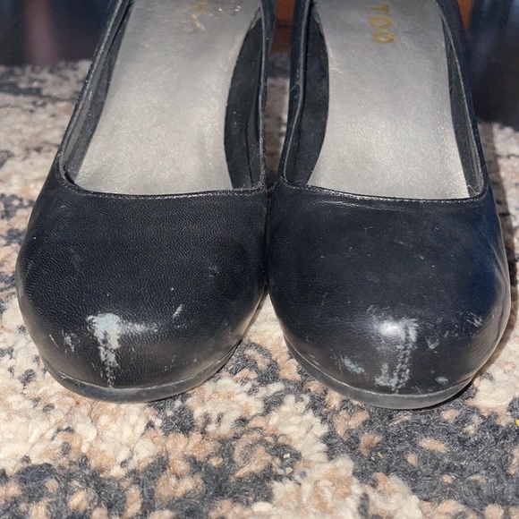 4/$25 Me Too Heels - Picture 7 of 8